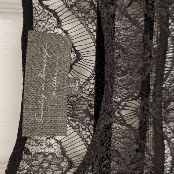 Anthropologie NWT Sparkly Grey Sweater Top with Black Lace Trim! ❤❤❤ - Picture 2 of 16